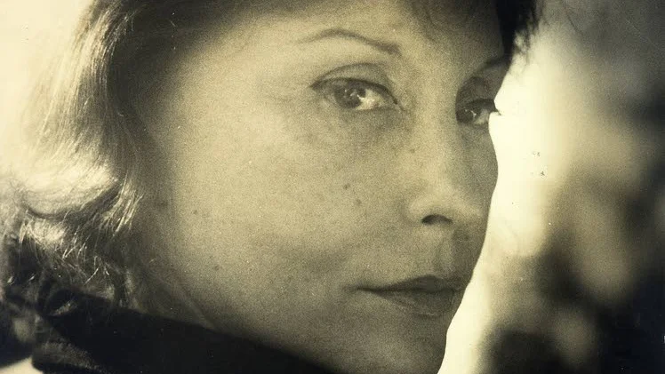Clarice Lispector föddes 1920 i Ukraina och kom till Brasilien när hon var ett år. Förlaget Tranan har nu gett ut sju titlar av henne på svenska.