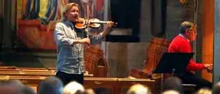 Folktoner värmde i domkyrkan