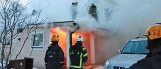 Familj hemlös efter brand
