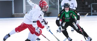 Derby utklassat av seriesegrarna