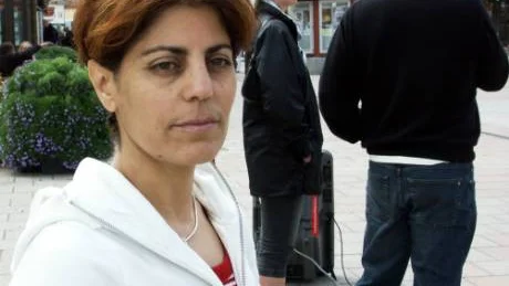 "Varje dag drabbas många kvinnor på grund av hedersrelaterat våld", säger Güler Gül.