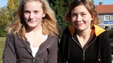 Mika Fembro och Lina Norberg tycker det var bra att de blev inbjudna av politikerna. FOTO: K-L SUNDQVIST
