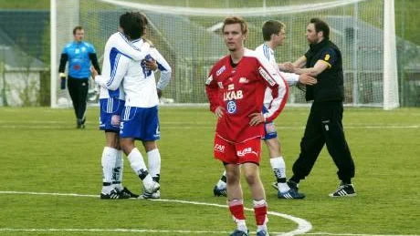 Bittert. Pär-Jon Huuva kan bara konstatera att laget kommer allt närmare nedflyttning.