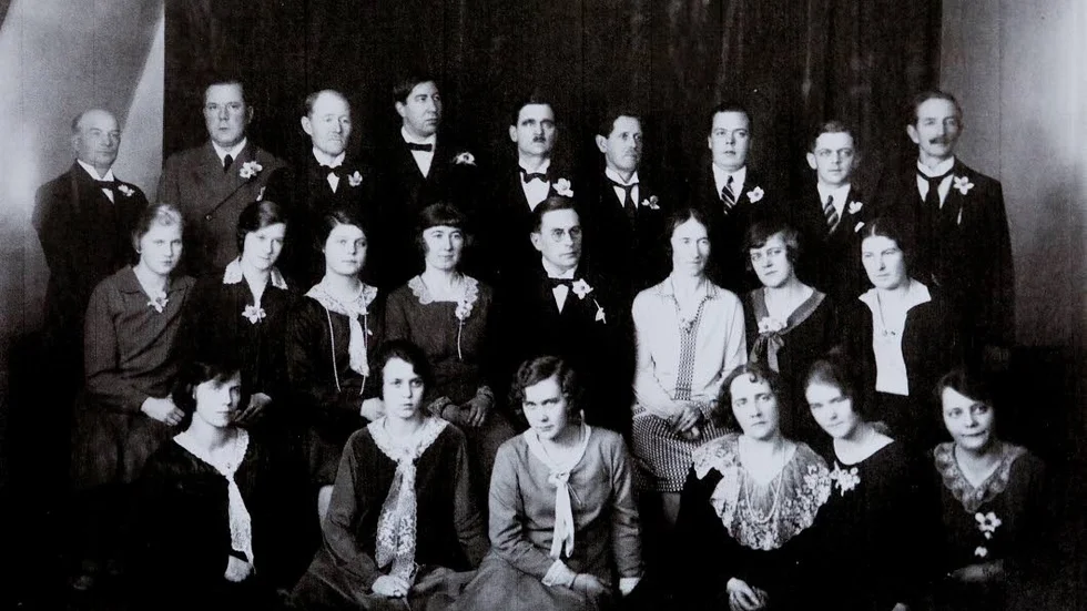 Flens kyrkokör förevigade 1929. Körledaren på den tiden hette Alex Hammarin.