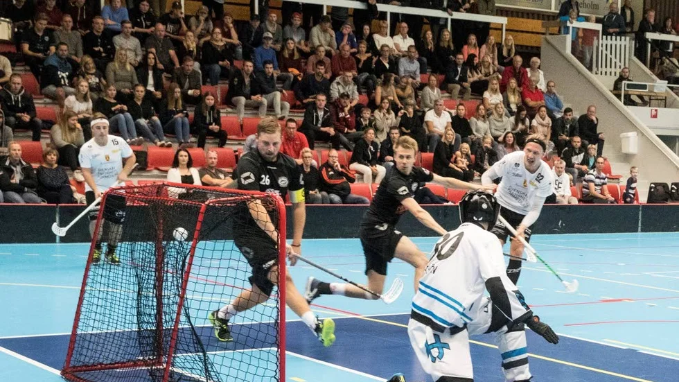 KIB:s herrlag siktar på en topp 4-placering i division 2.