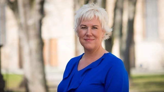 Kristina Edlund (S) presenterar prioriterade frågor.