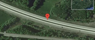 Lastbil stillastående på E20