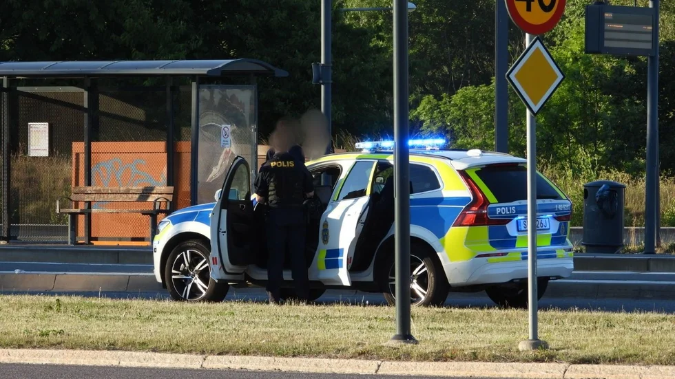 Polisen ryckte ut till Navestadsgatan efter att ha larmats om ett bråk.