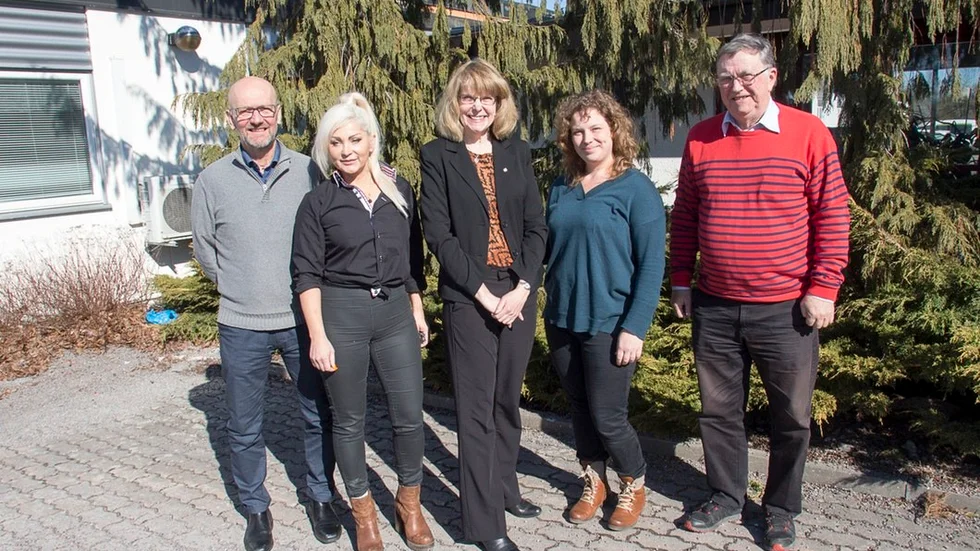 Centerpartiets kvintett som siktar mot plats i fullmäktige. Anders Gölevik, Claudia Grathwohl, Inger Fredriksson, Victoria Barrsäter och Sten Holmgren.