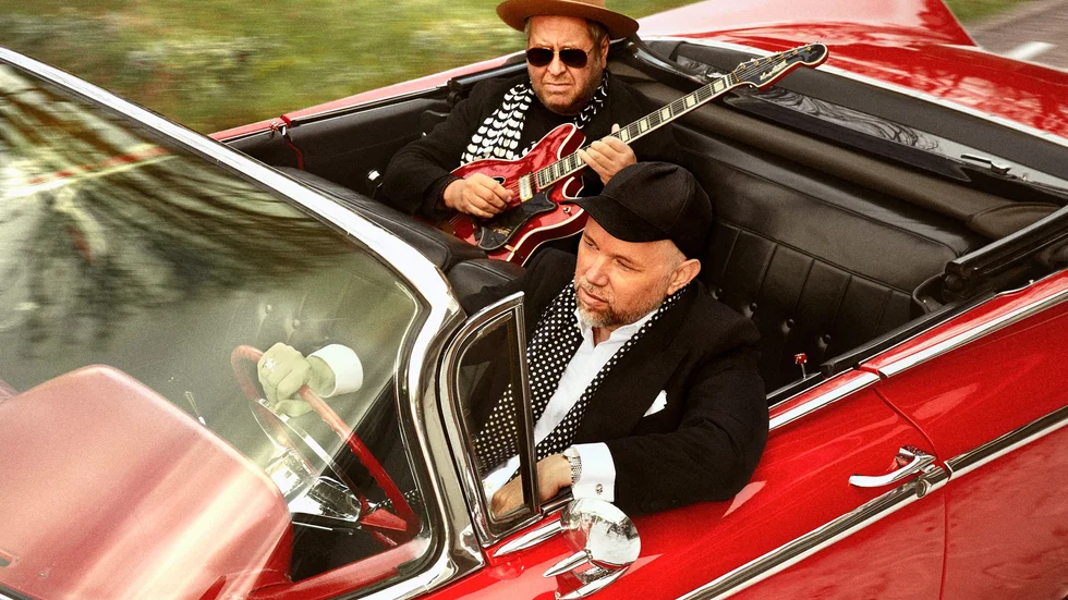 Musikerna Mauro Scocco och Tomas Andersson Wij intar Parksnäckan.
