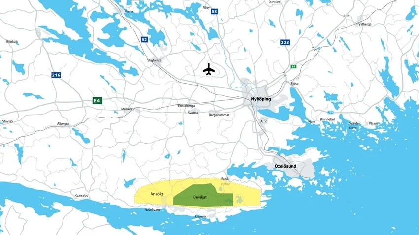 I det grönmarkerade området finns gällande undersökningstillstånd sedan tidigare. Det kanadensiska bolaget får nu tillstånd att söka i det gulmarkerade området. Tillståndet gäller i tre år.