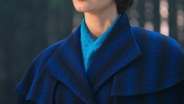 Emily Blunt är perfekt i sin tolkning av den ikoniska nannyn Mary Poppins.