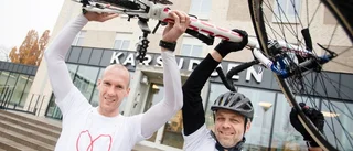 Karsuddenmedarbetare cyklar och springer sex mil för att rekrytera personal