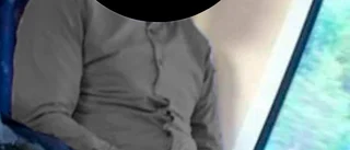 Här onanerar mannen på tåget – inför 15-årig tjej