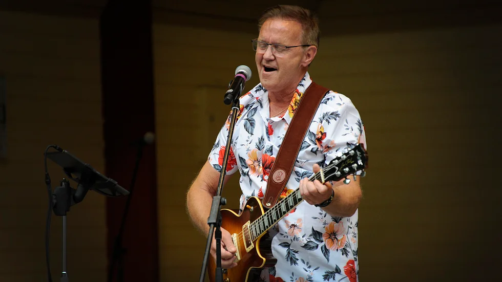 Stefan Löfgren bjöd på Gary Moore.