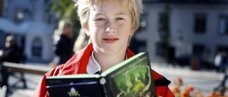 En efterlängtad bok firades av hundratals