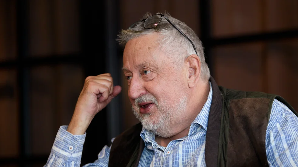 Leif GW Persson testar madeleinekake-effekten i "En smak på livet". Arkivbild.