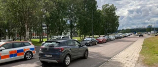 Avstängda vägar skapar köer i Luleå