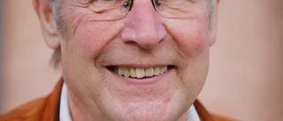 "Du måste släppa ut mig, det är match"