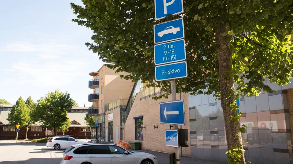 En ny digital karta på kommunens hemsida ska visa uppdaterad information om var det finns parkeringsplatser i centrum.
