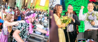 BILDER+TV • Jonas och Sofie vigdes under stora Kärleksfesten inför 450 personer