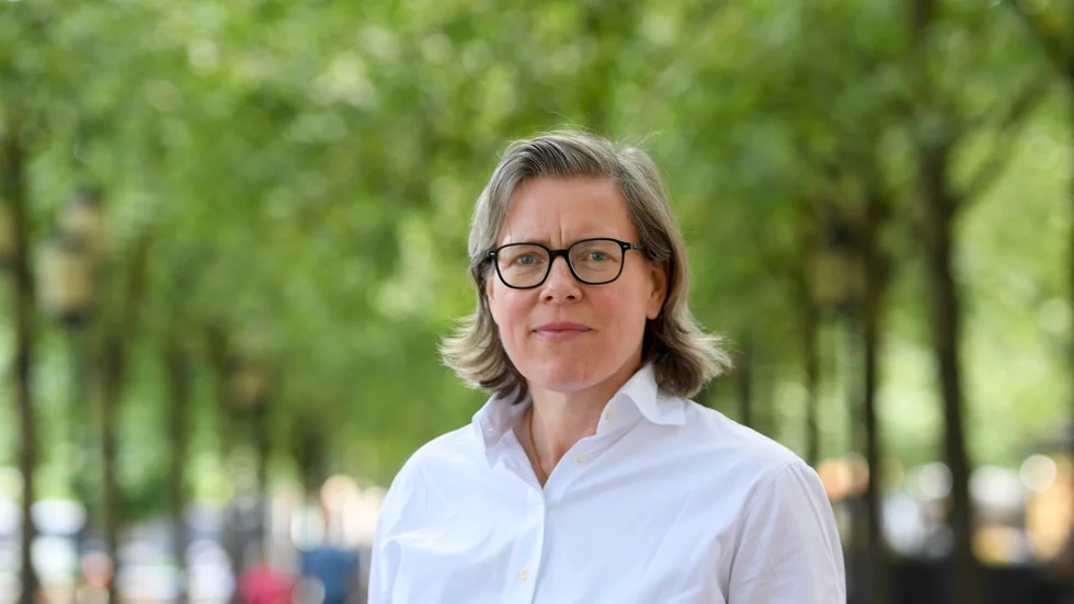 Lena Andersson är aktuell med romanen "Koryféerna – en konspirationsroman".