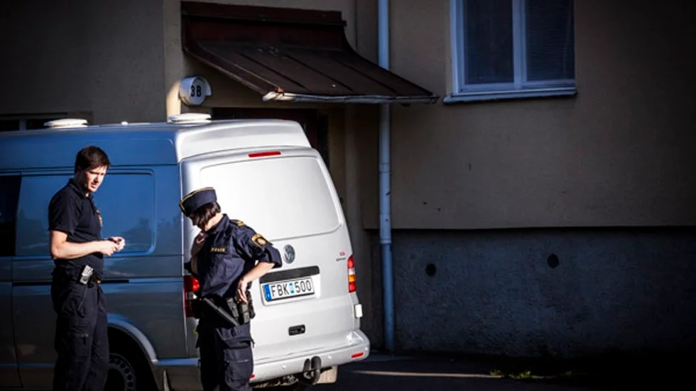 knivskärning fröslunda