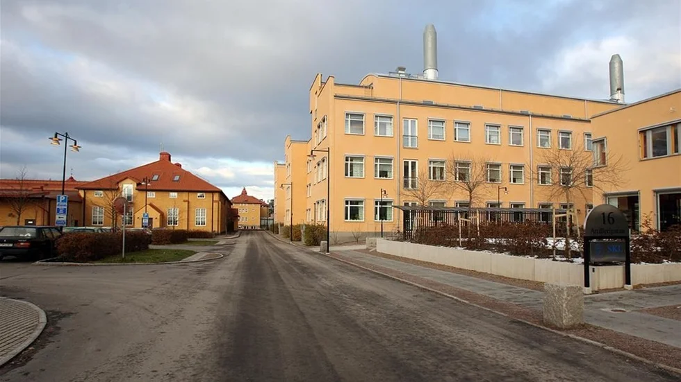 Ny teknik. Handläggningstiden är kortare nu tack vare att SKL kan göra tester som Läkemedelsverket gjorde tidigare.