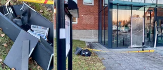 Myndighetens brevlåda sprängdes i bitar