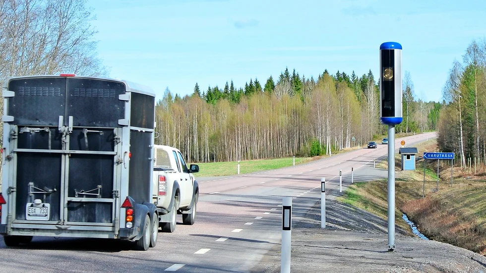 In the picture, a speed camera is visible along the Skellefteå–Boliden stretch, where there were 559 incidents last year.