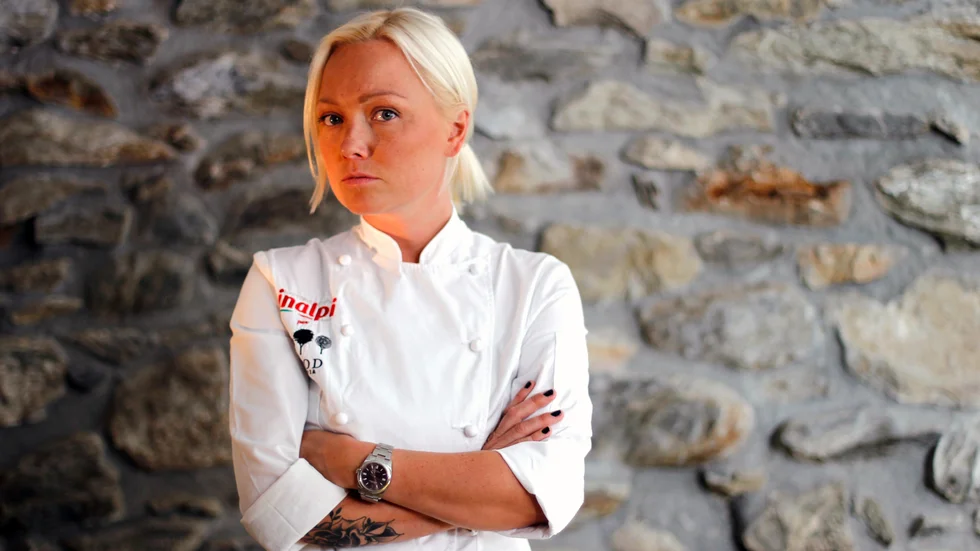 Här är norrbottningen som lyckats vinna en stjärna i Guide Michelin. I dag bor Älvsbyfödda Amanda Ericsson i den lilla byn Cervinia vid Matterhorns fot, där hon låter matgästerna upptäcka smakerna av löjrom, gravad lax, renkött och lingon.