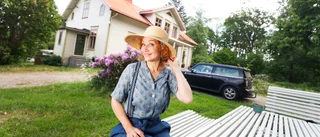 TV4-profilen har gård i Eskilstuna – se hur Linda, 49, bor