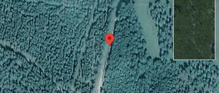 Flera fordon i olycka på väg 553