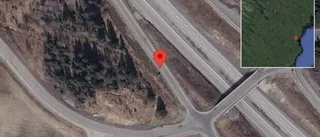 Trafiken påverkas av stillastående lastbil på E4 - stopp i ett körfält