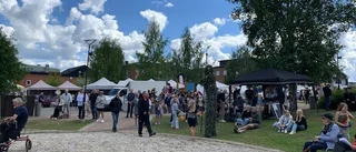 Allsång på Pajala marknad     