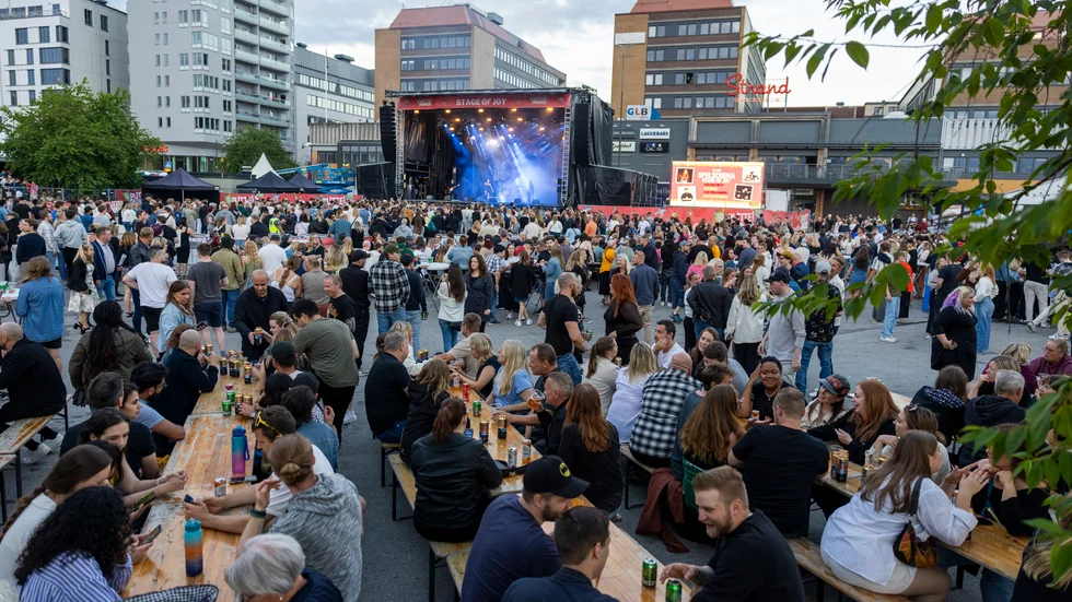 Putte i Parken har lockat stor publik under tre år men har haft svårt att få kärlek från det lokala näringslivet. Nu har festivalen gjort sitt i stan.