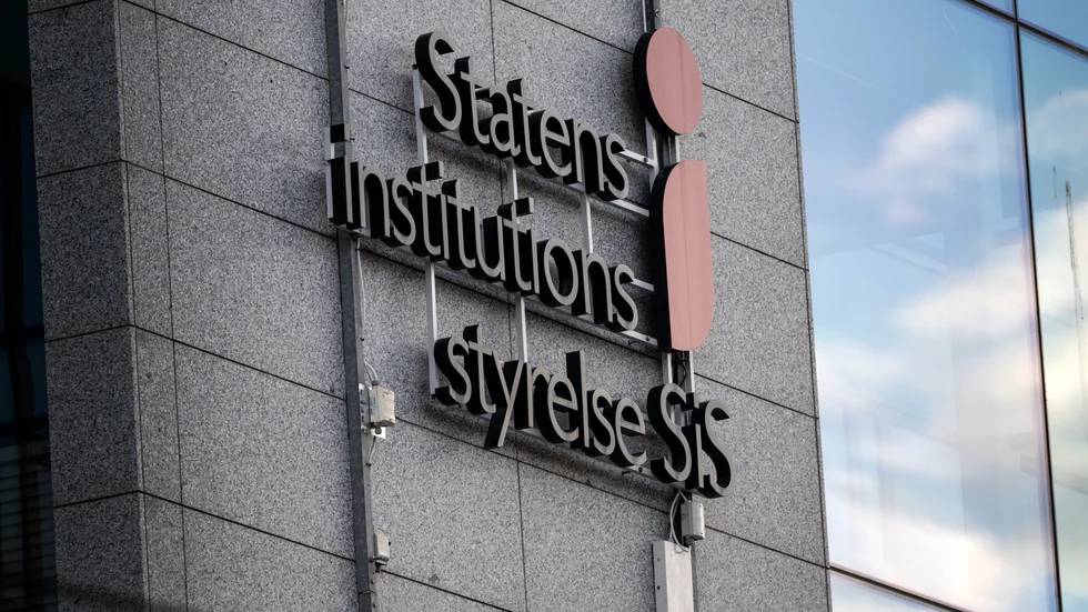 Statens institutionsstyrelse Sis har tvingats stänga ett hem för tvångsvård i Långanäs efter uppgifter om våld från personalen. Nu uppdagas grövre överträdelser om en anställd som tidigare utretts av polisen för grova våldsbrott. Arkivbild.