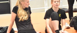 Meja och Tilda nådde final – trots ovädret: "Regnader floder"