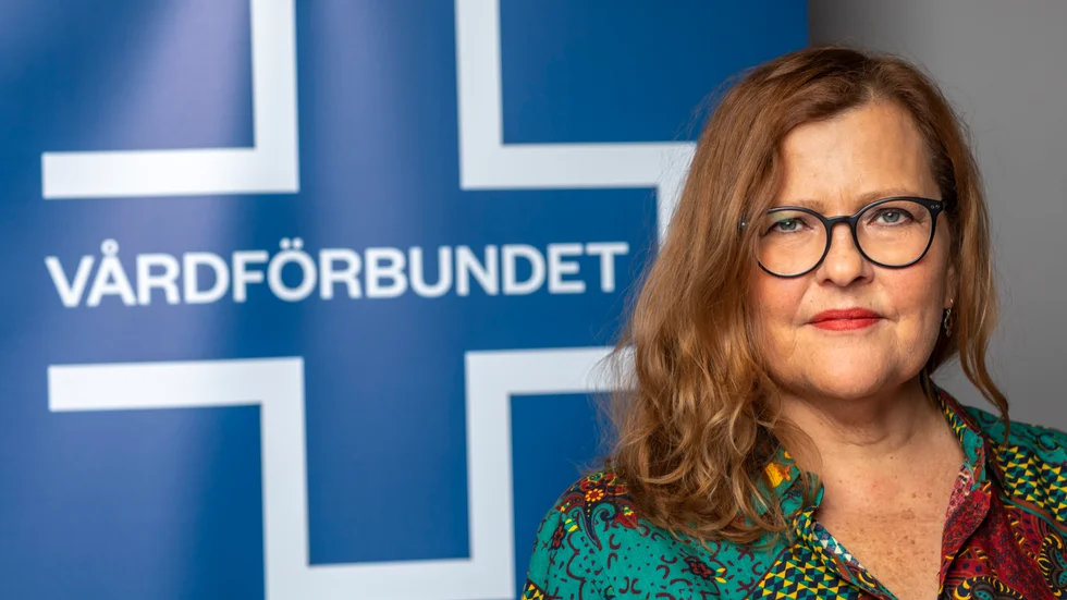 Elisabeth Lindblad är ordförande för Vårdfrbundets avdelning Norrbotten. Här skriver hon om arbetsvillkoren i vården tvingar folk att arbeta deltid för att orka.