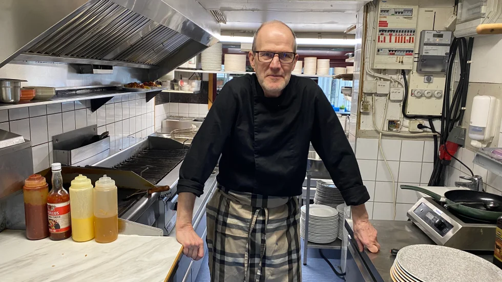 Någon specifik paradrätt har han inte, men Kjell Pettersson säger att han alltid har entrecote i kylen som han kan "bränna på".
