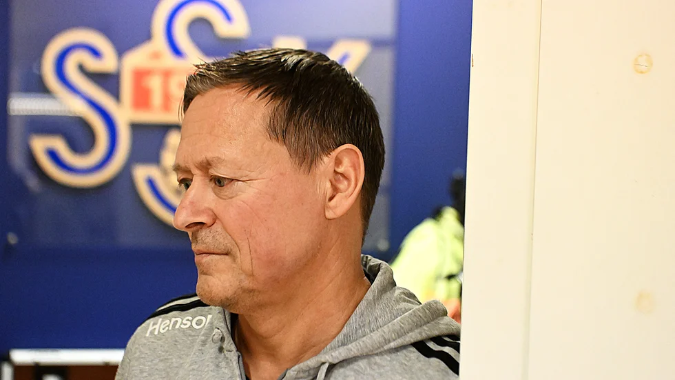 Krister Lundgren, sportchef i Sunnanå SK, svarar på kritiken från tidigare A-lagstränaren Samir Kanlic.