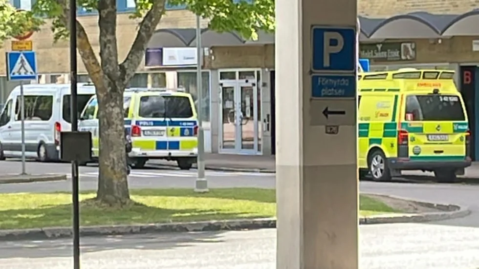 Polis och ambulans larmades till Skäggetorp under eftermiddagen.