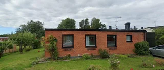60-talshus på 107 kvadratmeter sålt i Rimbo - priset: 2 805 000 kronor