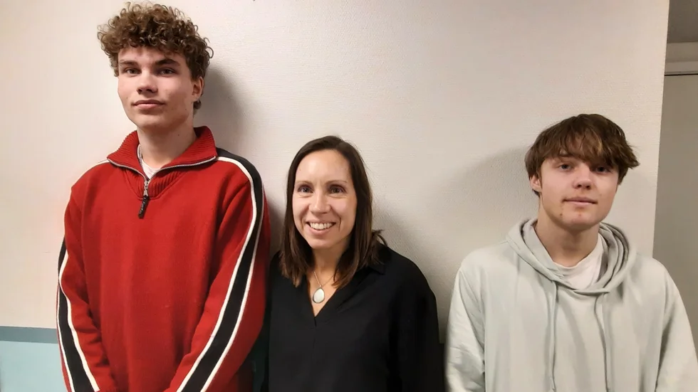På bilden från vänster: Gustav Malmkvist, Sandra Hjelm och Marvin Hallin belönades med hederspriser.