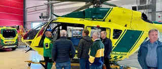 Rotary besökte bas för helikopterambulans 