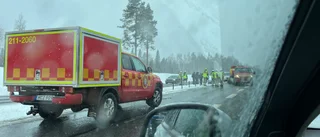 Singelolycka på Gäddviksbron – fem personer inblandade