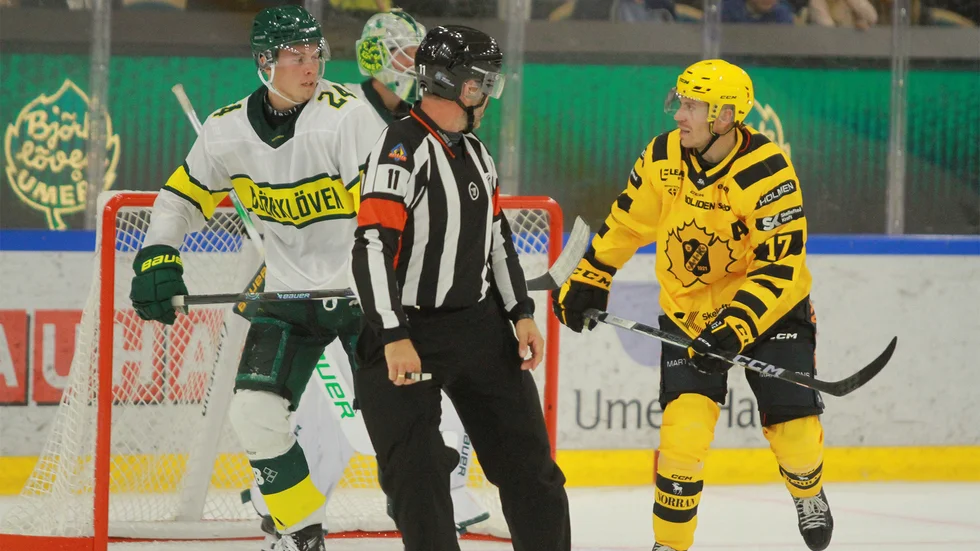 Pär Lindholm blev stor matchhjälte för Skellefteå AIK, när han för andra året i rad satte punkt i förlängningen.
