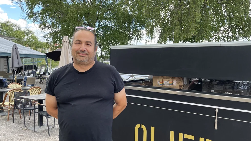 Krögaren, Stefano Basagni, tycker att återkallelsen av serveringstillståndet är ett hårt beslut.