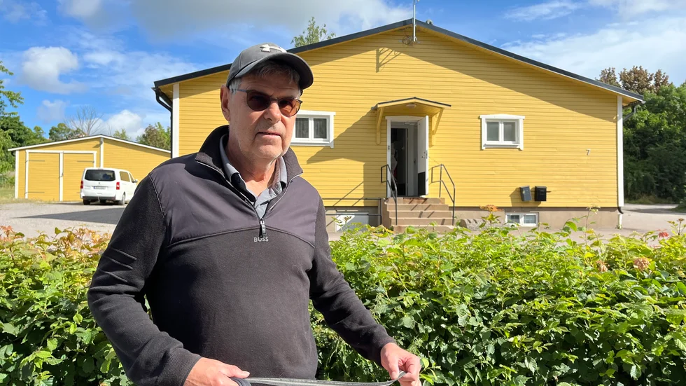 Stefan Sypula bor vid Klosters kyrka.
