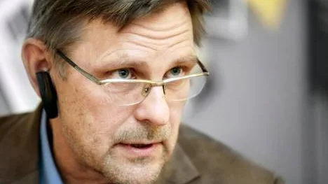 Piteås skolchef Ingemar Jernelöf sitter i en arbetsgrupp med uppgift att styra upp ett reglemente för mentorskap och introduktionsår. Arbetet beräknas vara klart i april.
